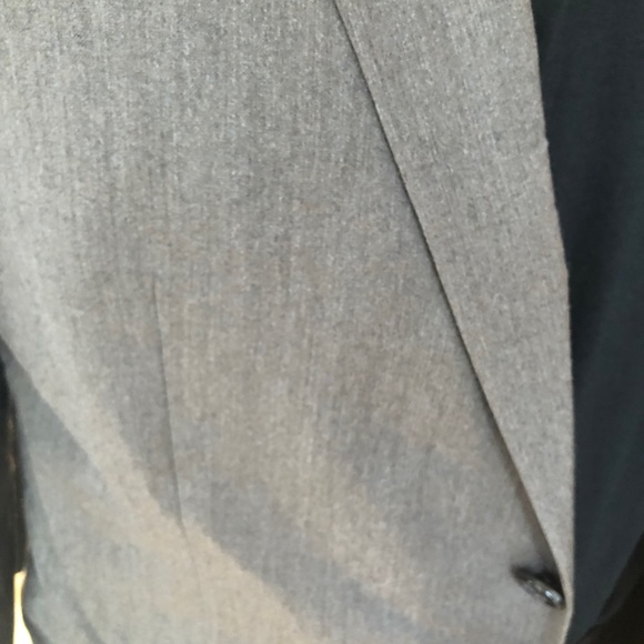 Boss suit - Picture 5 of 5